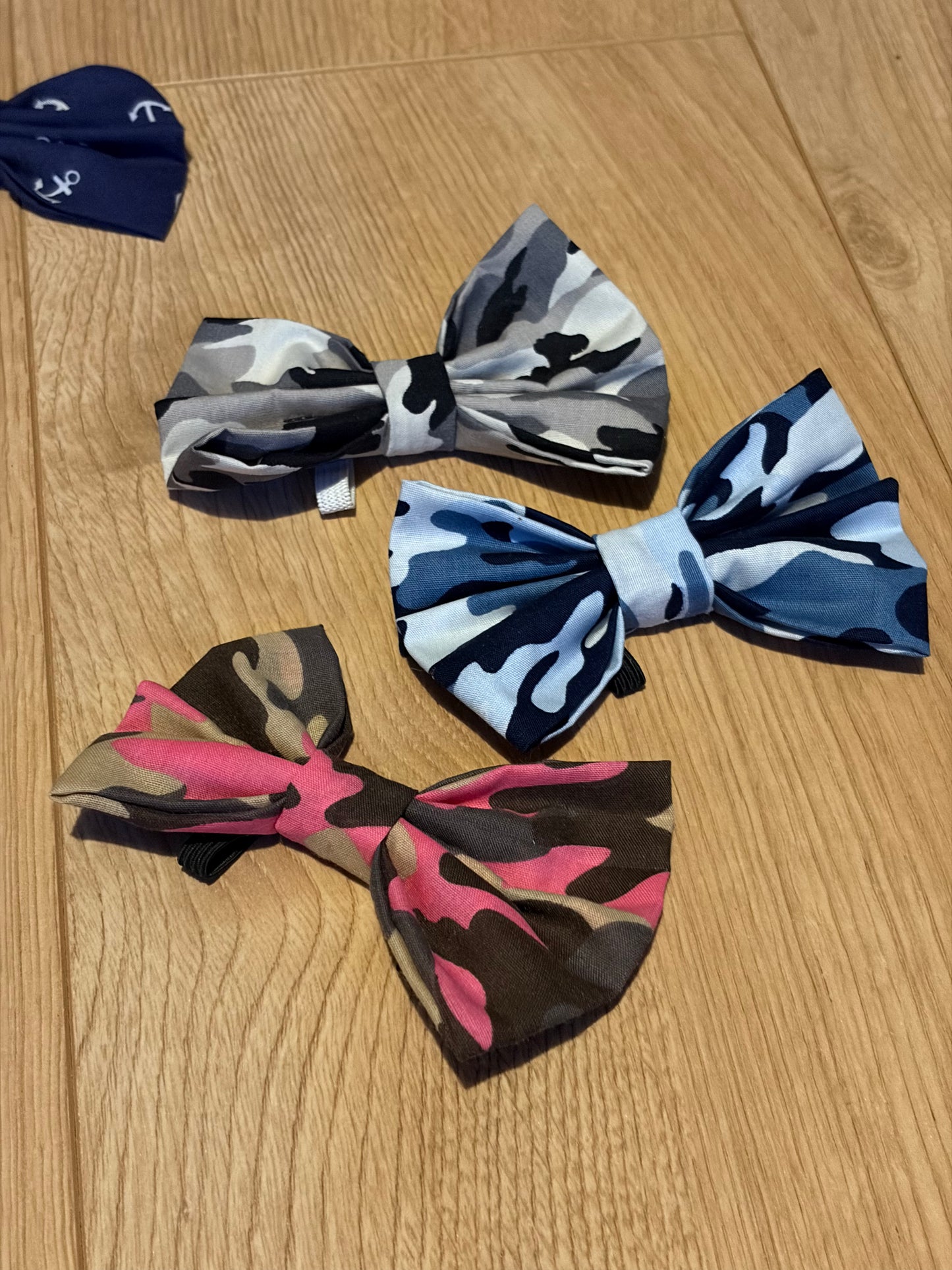 Bow Tie - Camouflage: Pink, Blue or Snow White