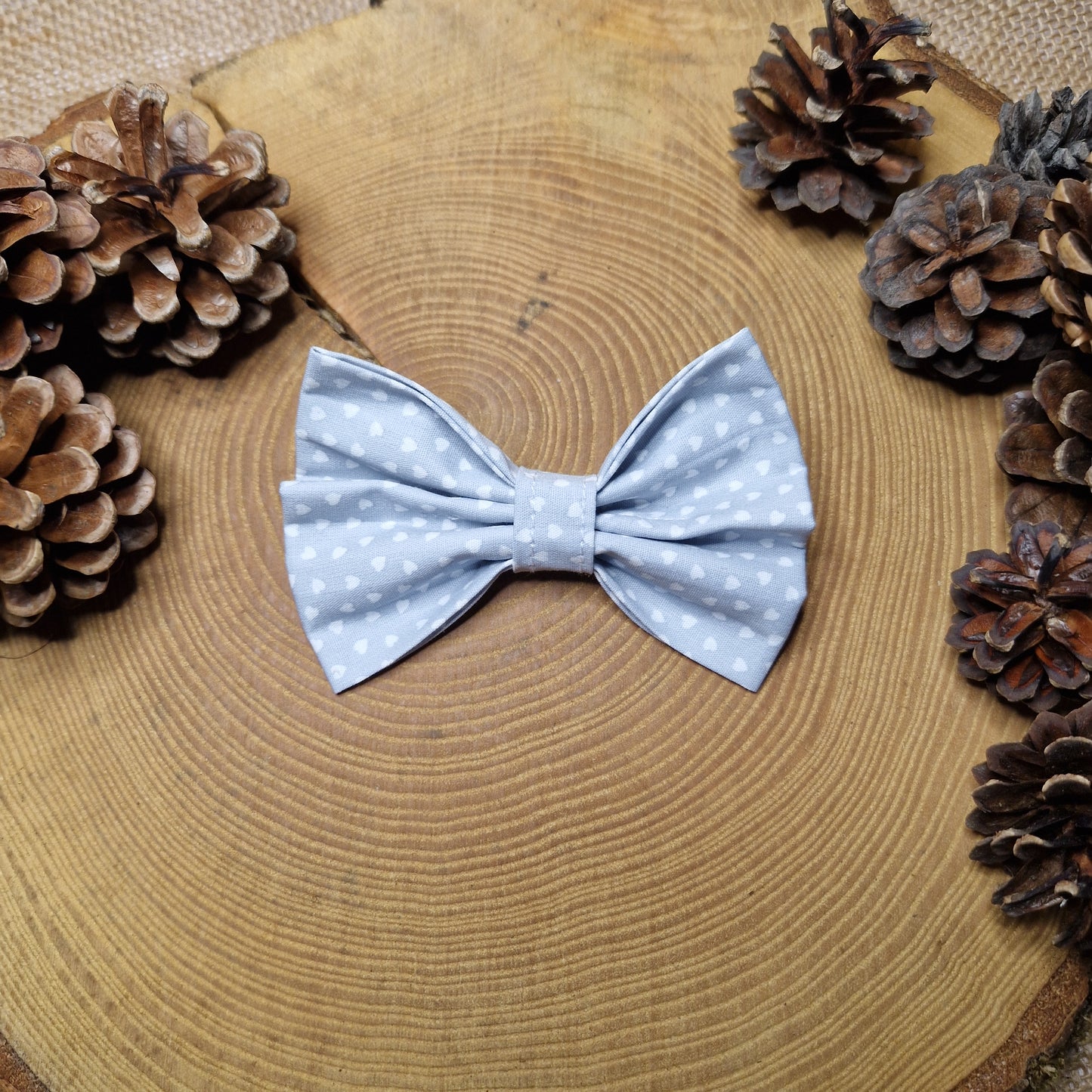 Bow Tie - Ditsy Hearts