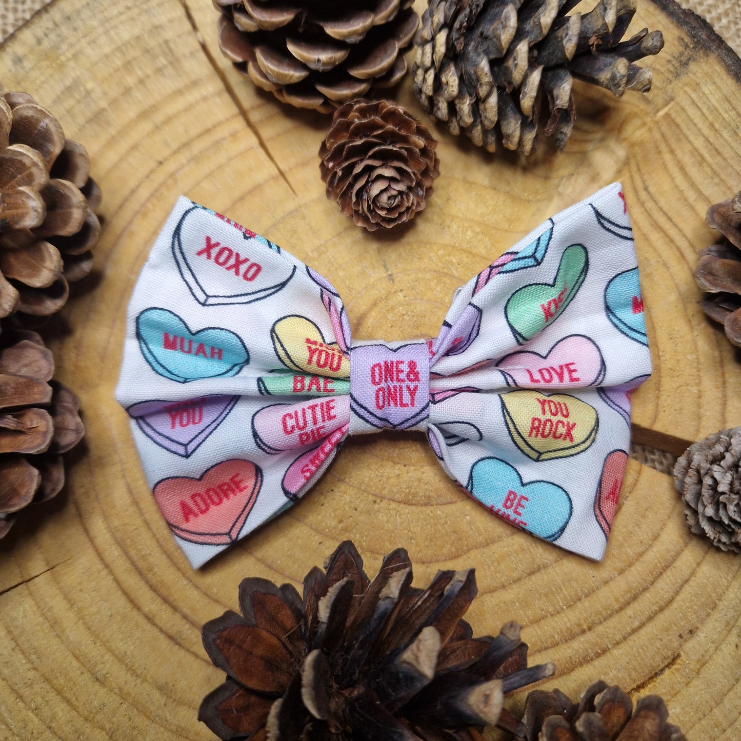 Bow Tie - Sweet Love Hearts